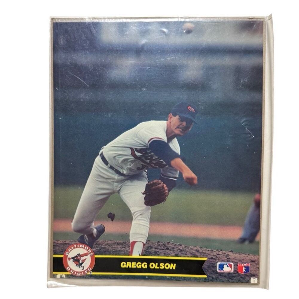 1990 Major League Baseball Gregg Olson MLB Action Photos Series 1 - SEALED